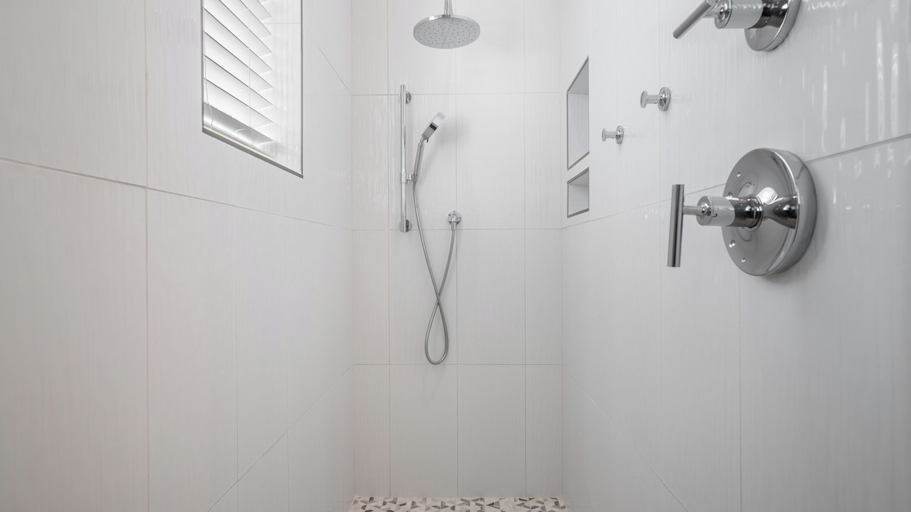 Photo of Bathroom in Cinnamon Shore