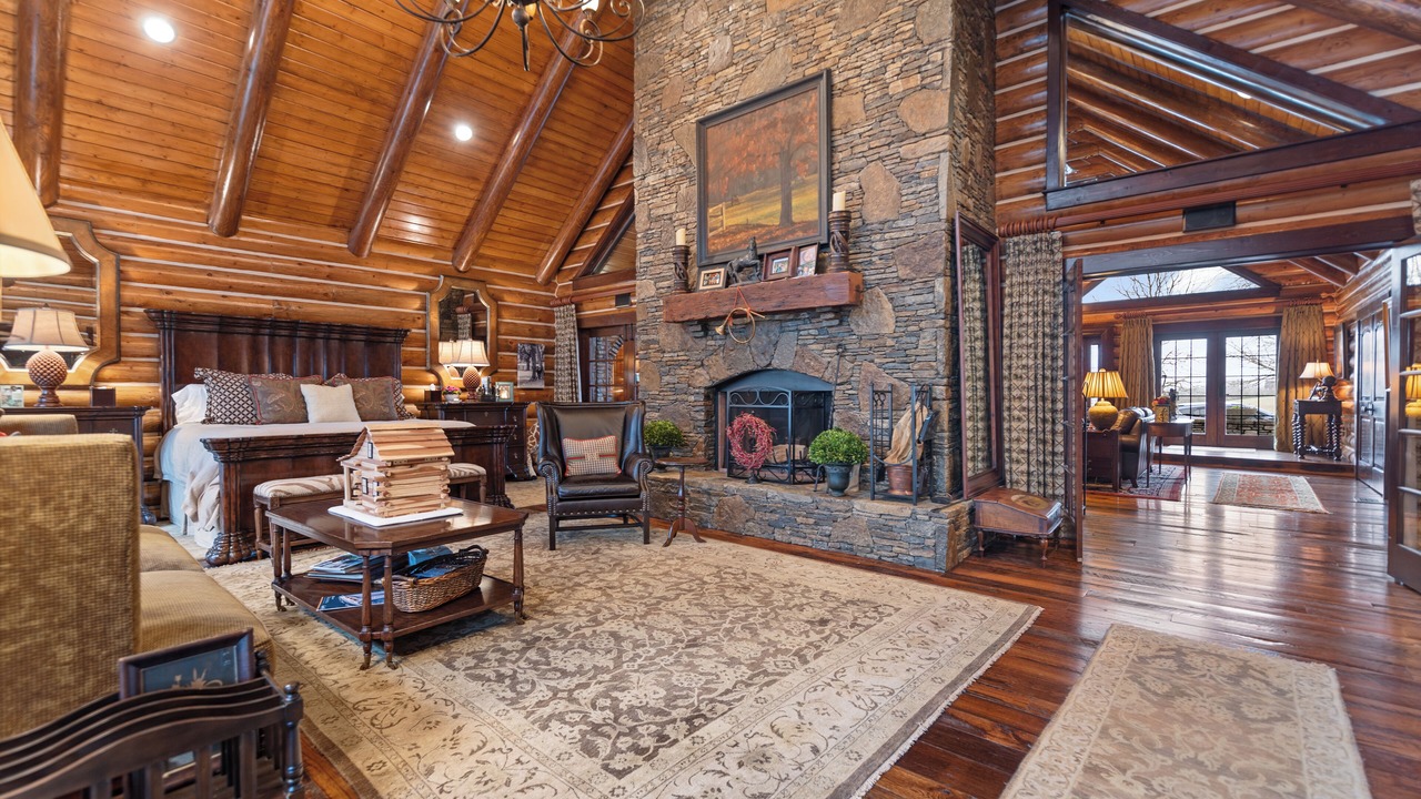 Photo of Others in Versailles