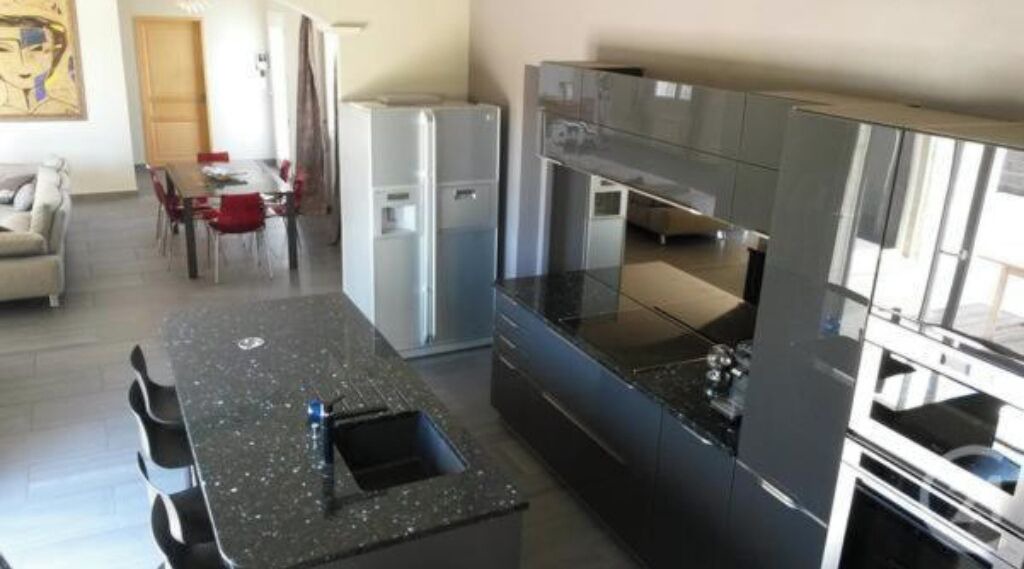 Photo of Kitchen in Saint-Genies-de-Fontedit