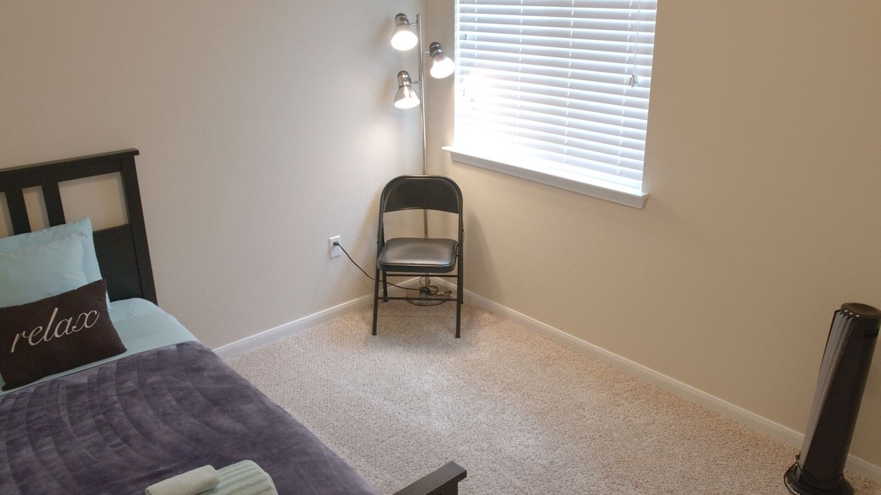 Photo of Bedroom in Kyle