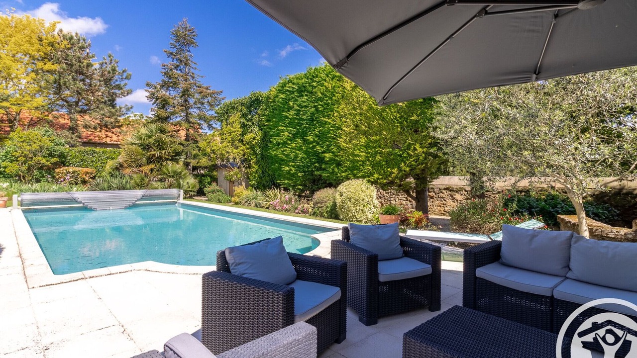 Photo of Outdoor in Saint-Georges-sur-Layon