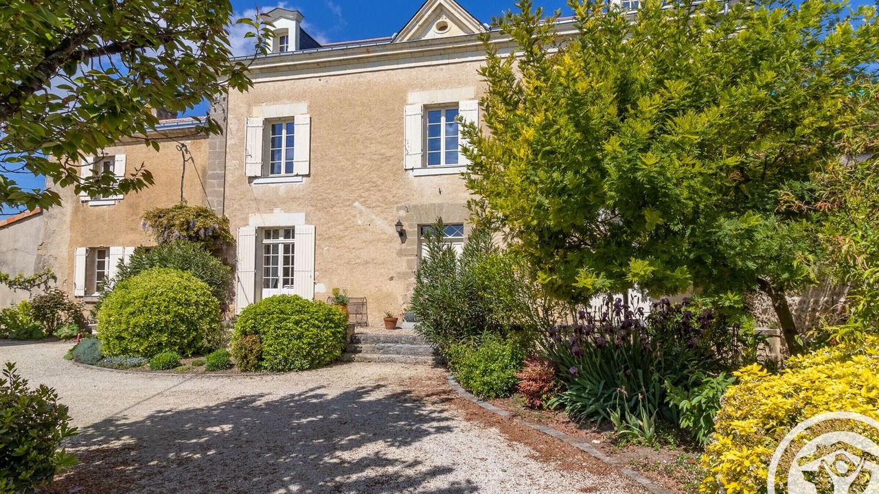 Photo of Outdoor in Saint-Georges-sur-Layon