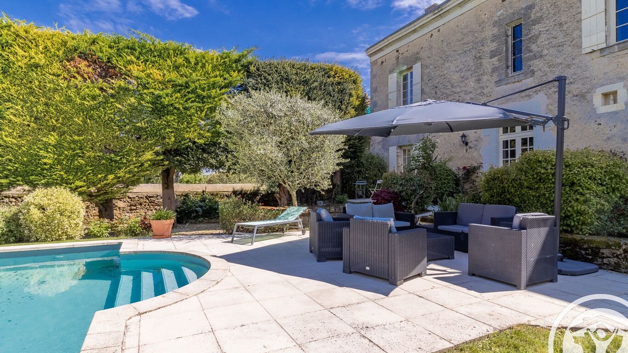 Photo of Outdoor in Saint-Georges-sur-Layon