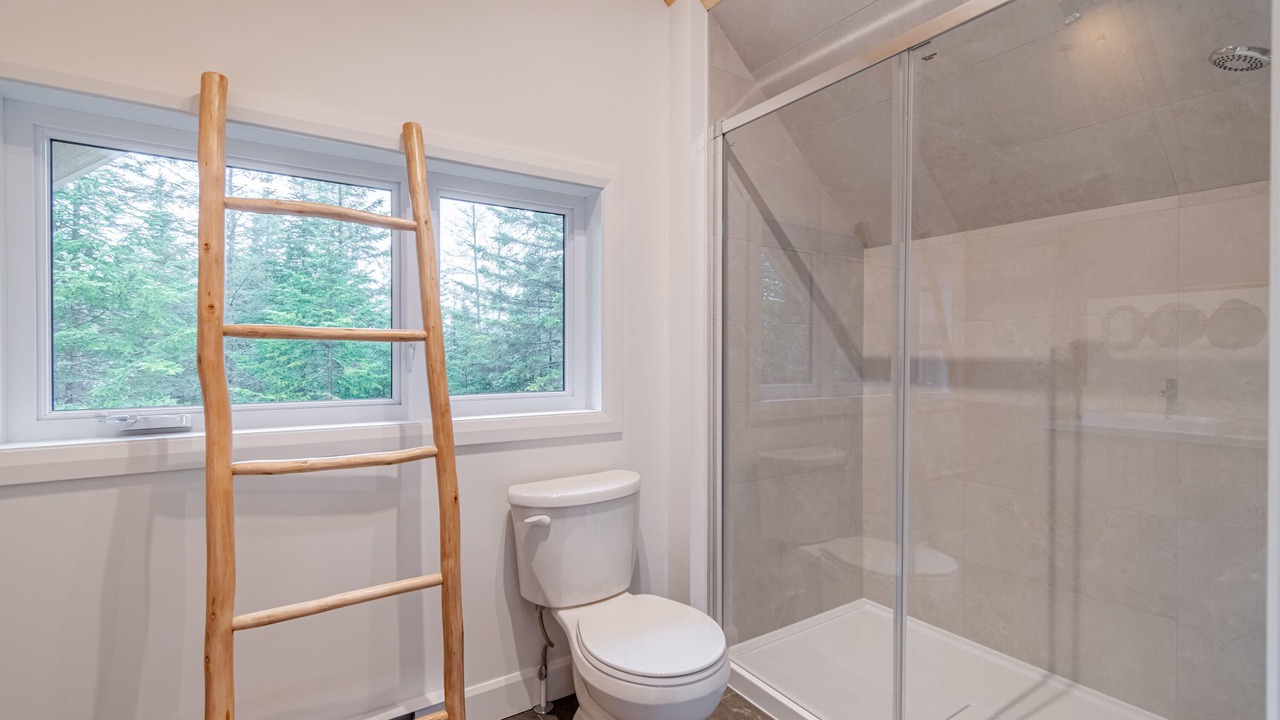 Photo of Bathroom in Shannon