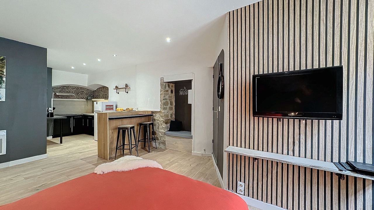 Photo of Bedroom in Villeneuve-de-Berg