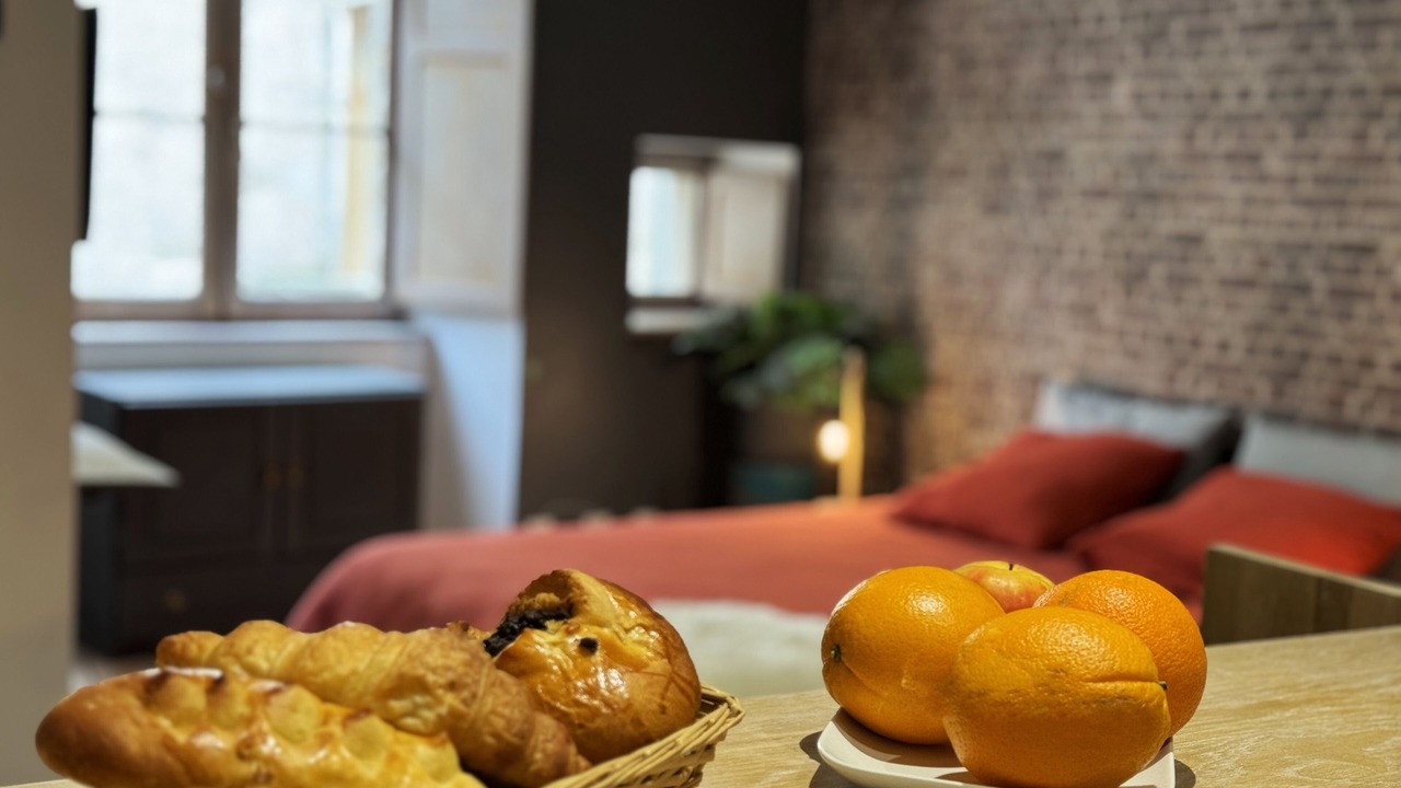 Photo of Bedroom in Villeneuve-de-Berg