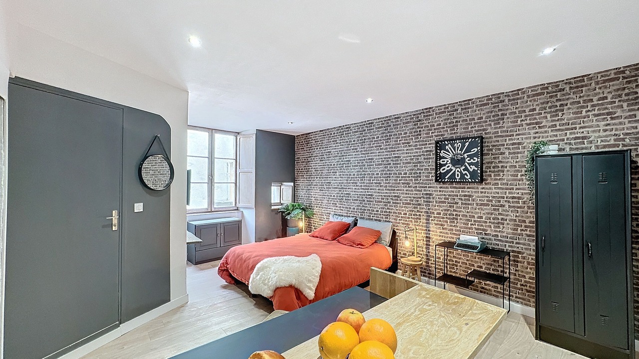 Photo of Bedroom in Villeneuve-de-Berg