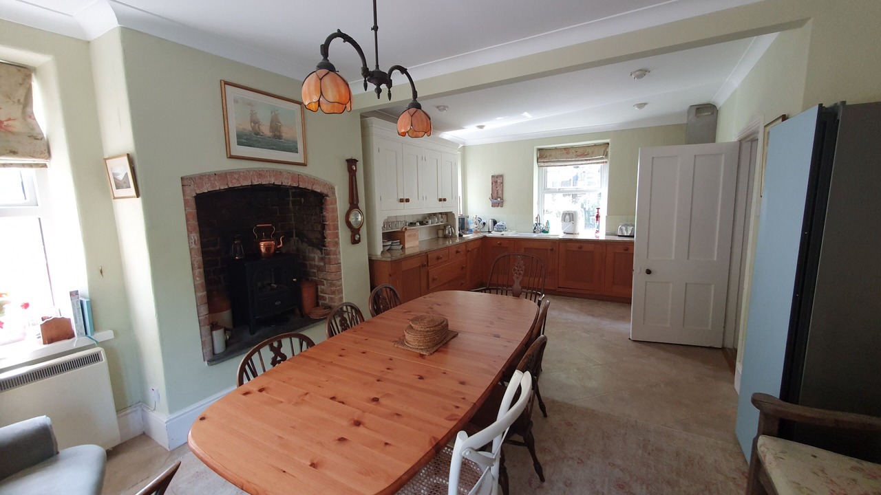 Photo of Others in Lynton