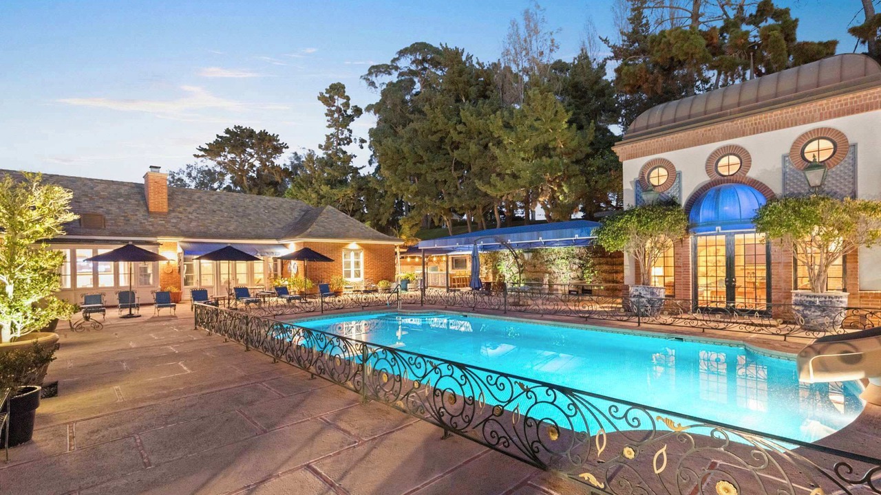 Photo of Outdoor in Country Club