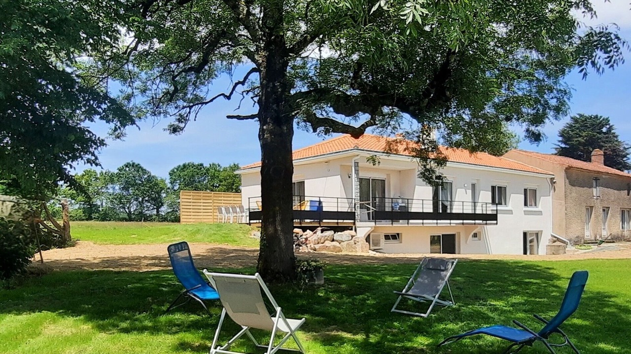Photo of Outdoor in La Roche-sur-Yon