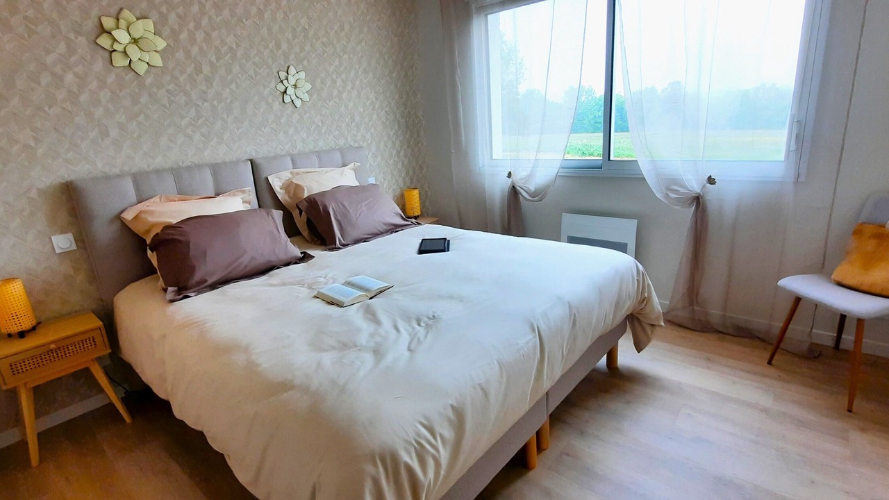 Photo of Bedroom in La Roche-sur-Yon