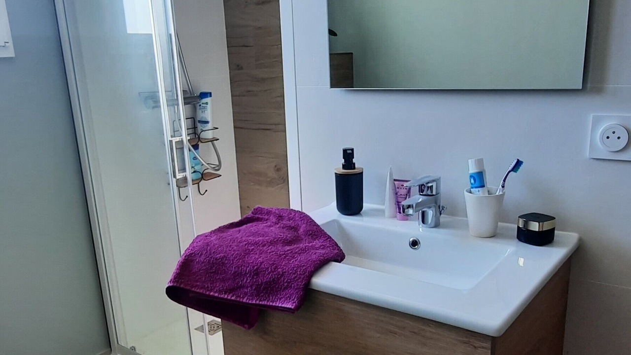 Photo of Bathroom in La Roche-sur-Yon