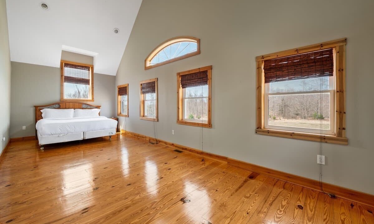 Photo of Bedroom in Ellenville