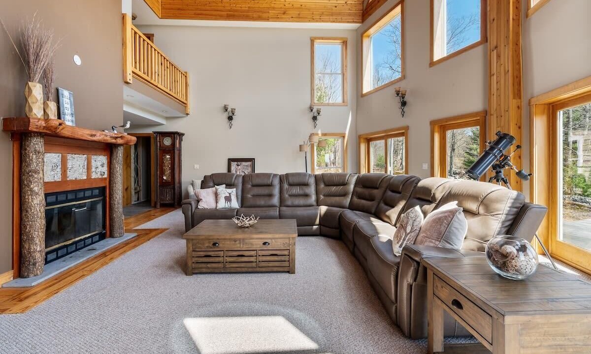 Photo of Livingroom in Ellenville