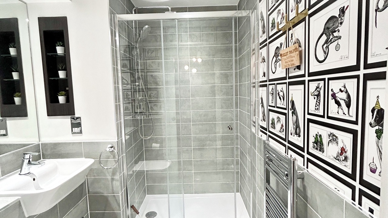 Photo of Bathroom in Lansbury