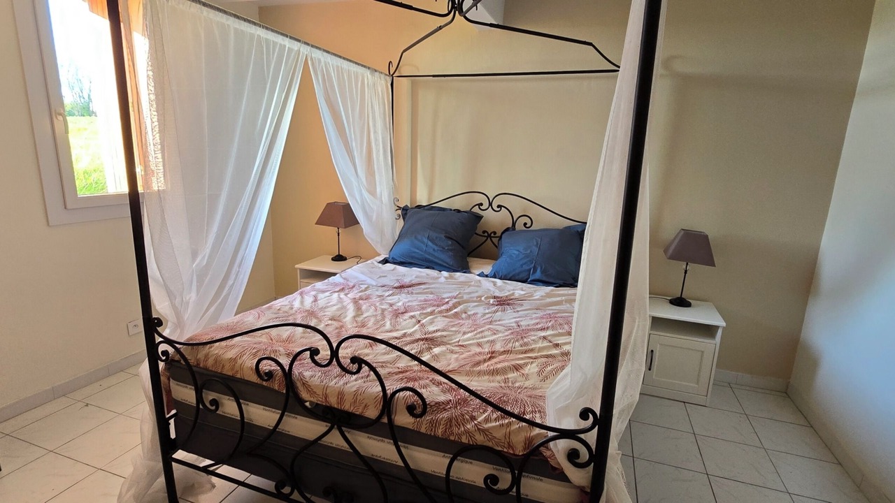 Photo of Bedroom in Larbey