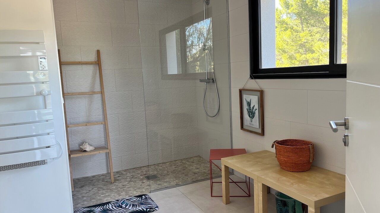 Photo of Bathroom in Montaud