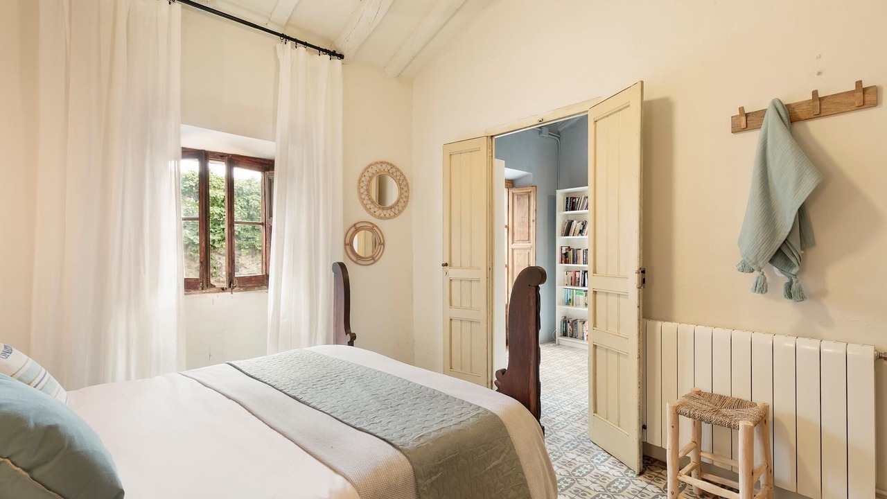 Photo of Bedroom in Garriguella