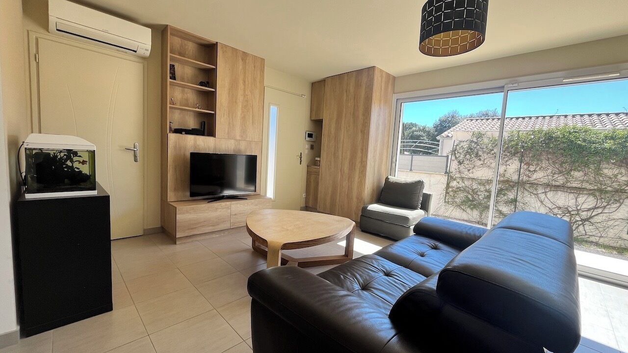 Photo of Livingroom in Teyran