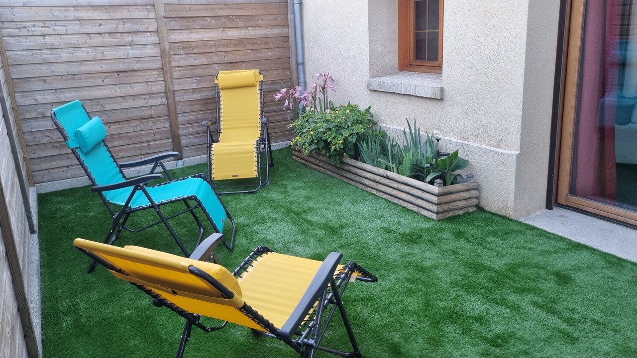 Photo of Patio Balcony in Eu
