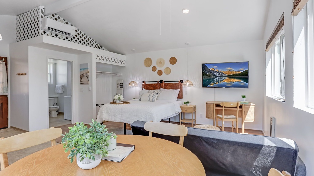 Photo of Bedroom in SeaTac