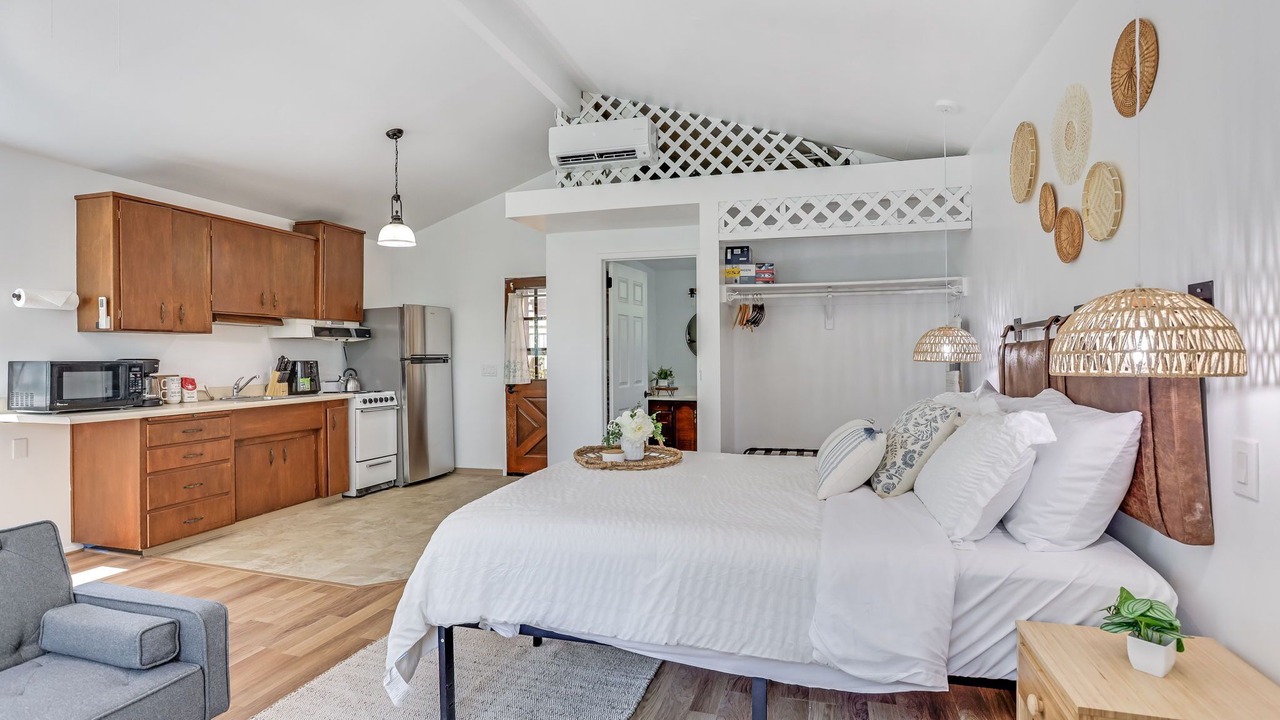 Photo of Bedroom in SeaTac