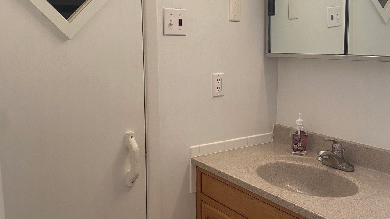 Photo of Bathroom in Blodgett Mills