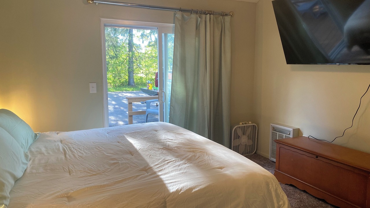 Photo of Bedroom in Blodgett Mills