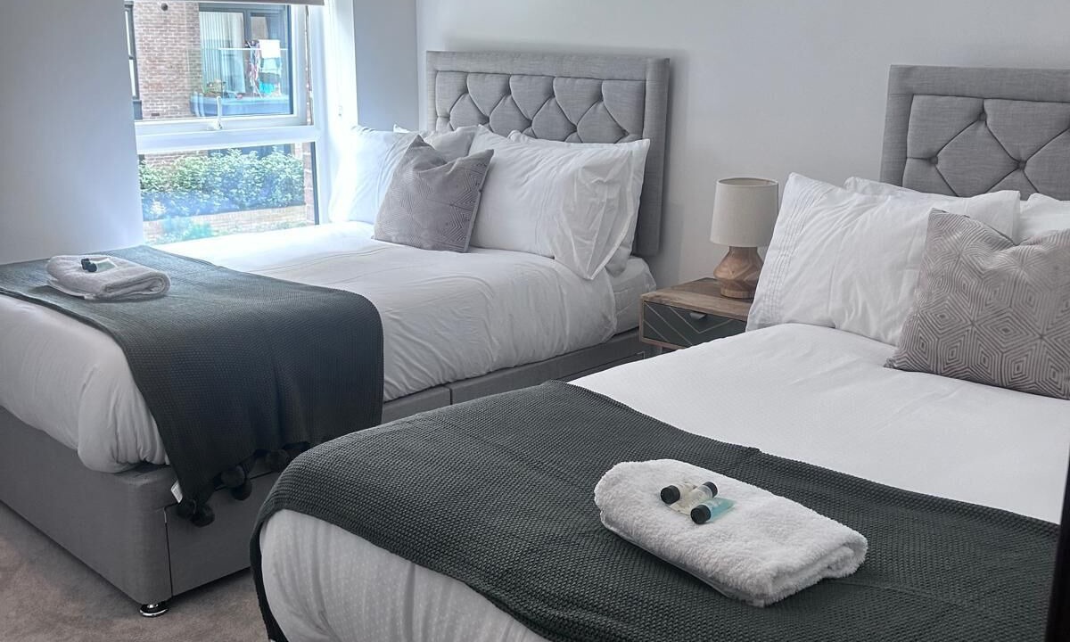 Photo of Others in Harlow