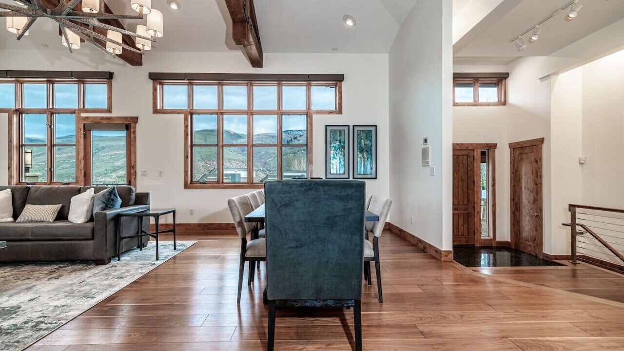 Photo of Livingroom in Eagle-Vail