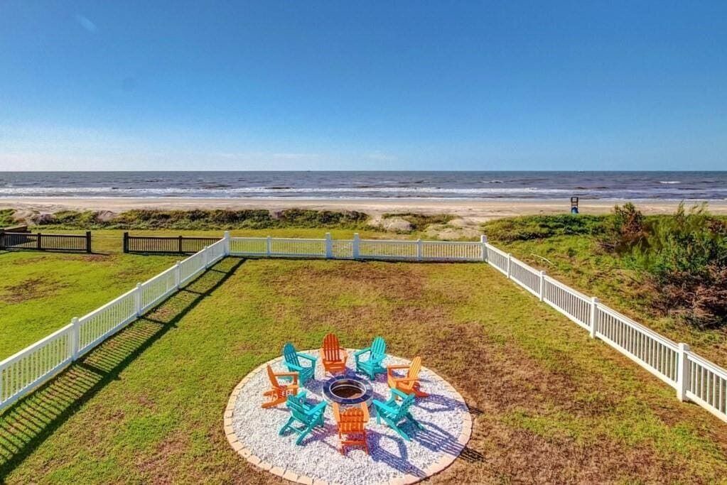 Photo of Outdoor in Port Bolivar