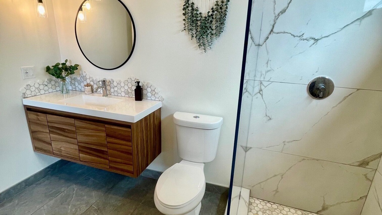 Photo of Bathroom in Naples