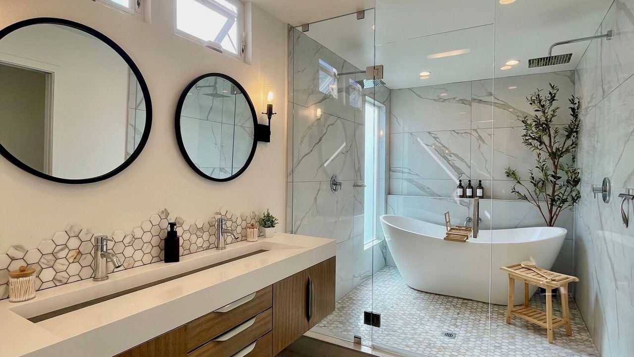 Photo of Bathroom in Naples