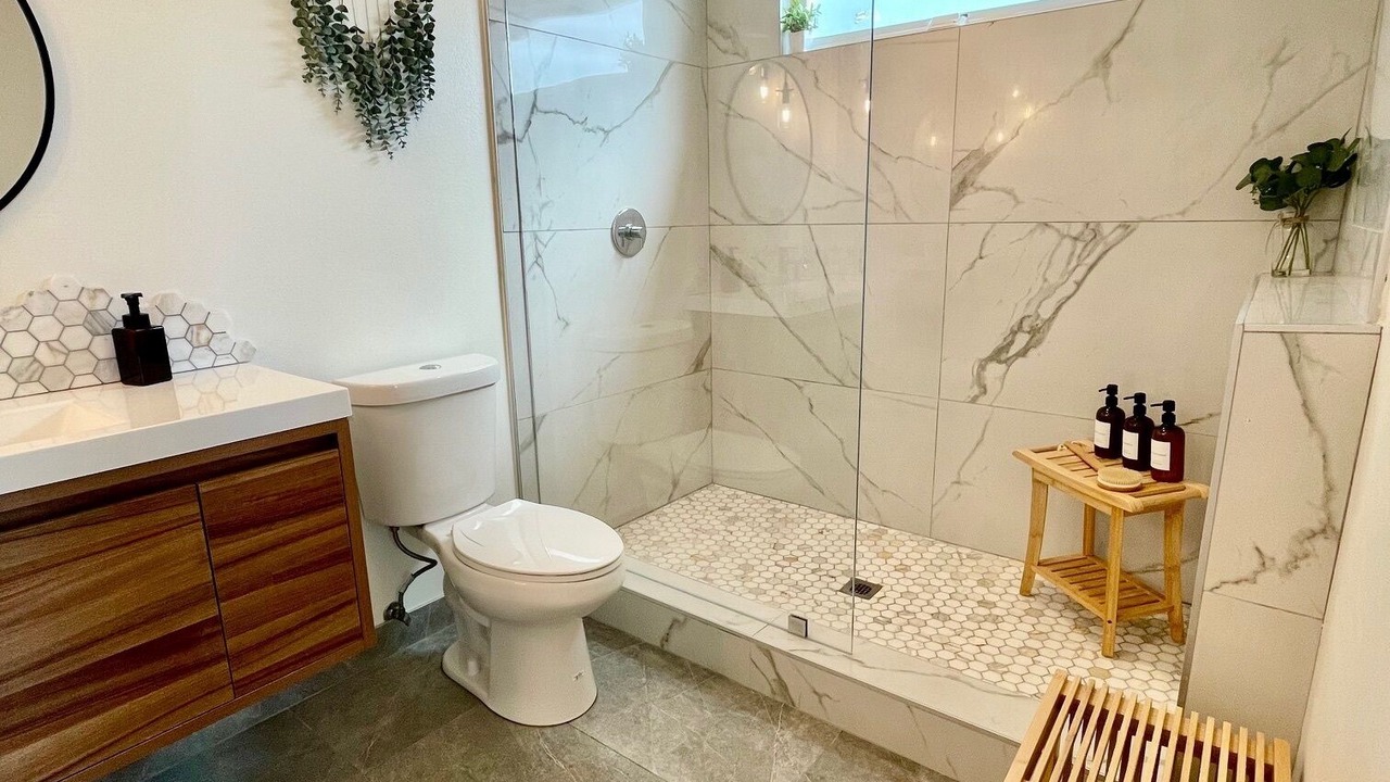 Photo of Bathroom in Naples