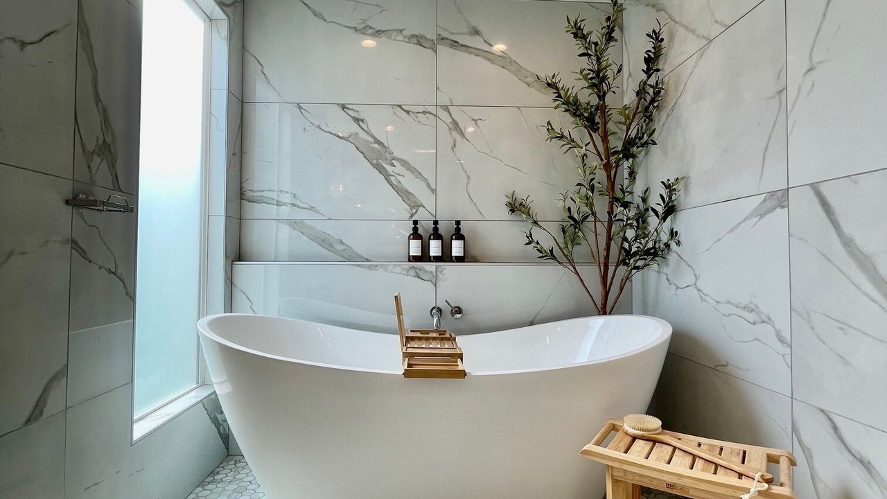 Photo of Bathroom in Naples