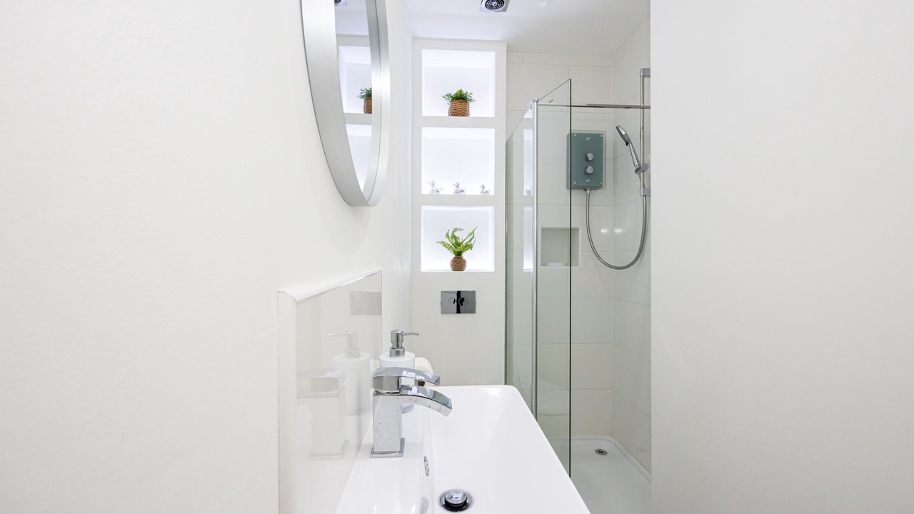 Photo of Bathroom in Levenshulme