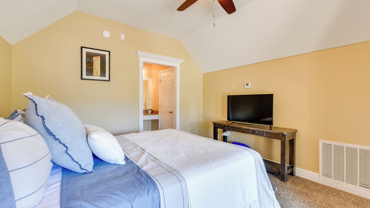 Photo of Bedroom in Springfield