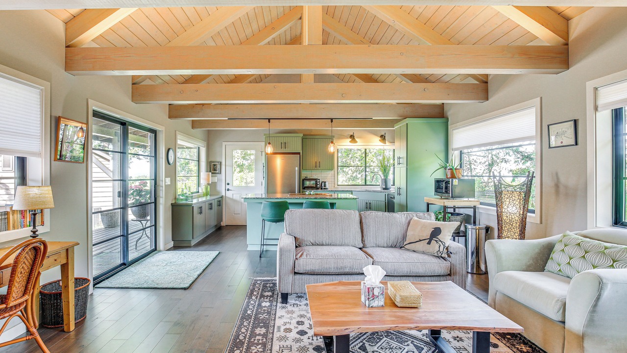 Photo of Livingroom in Thurston