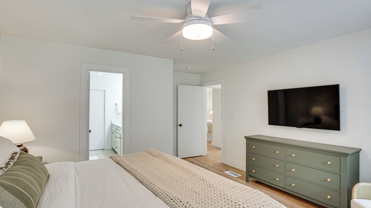 Photo of Bedroom in Malakoff