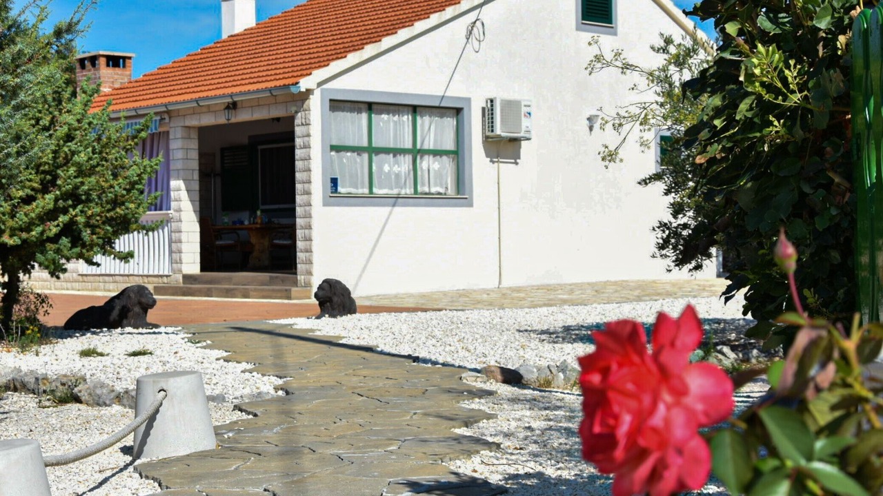 Photo of Outdoor in Bristane