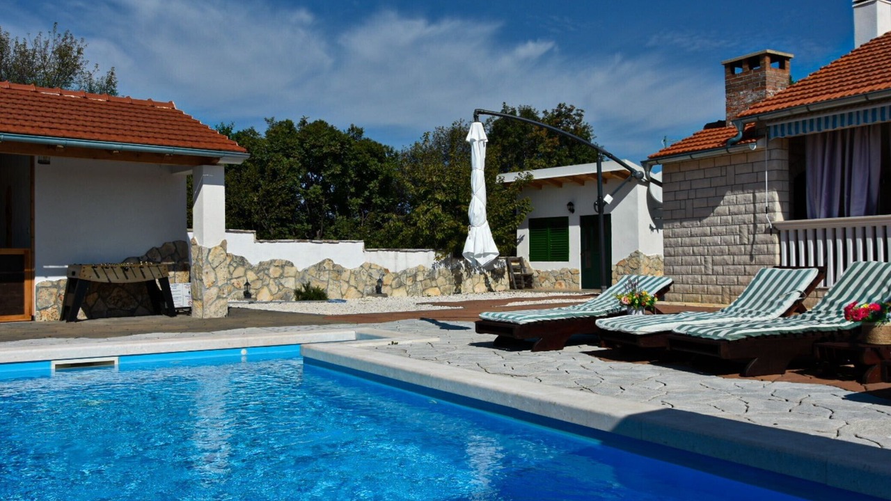 Photo of Outdoor in Bristane
