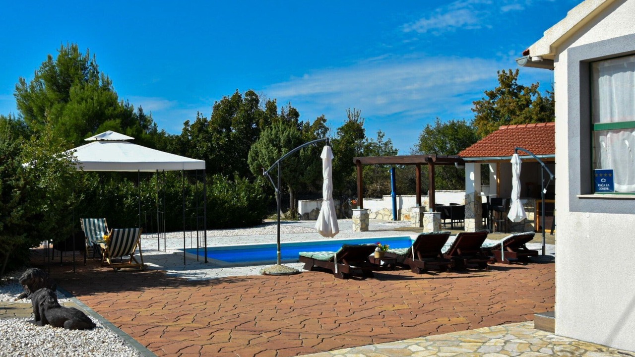 Photo of Outdoor in Bristane