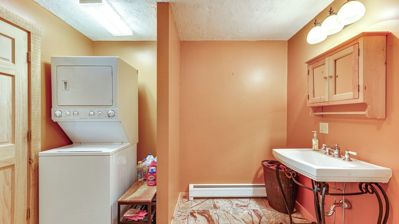 Photo of Bathroom in Thornton