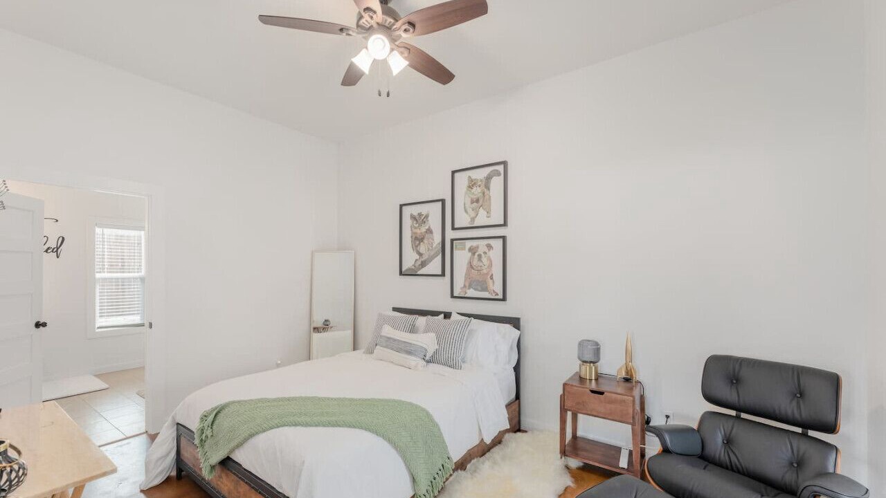 Photo of Bedroom in La Grange