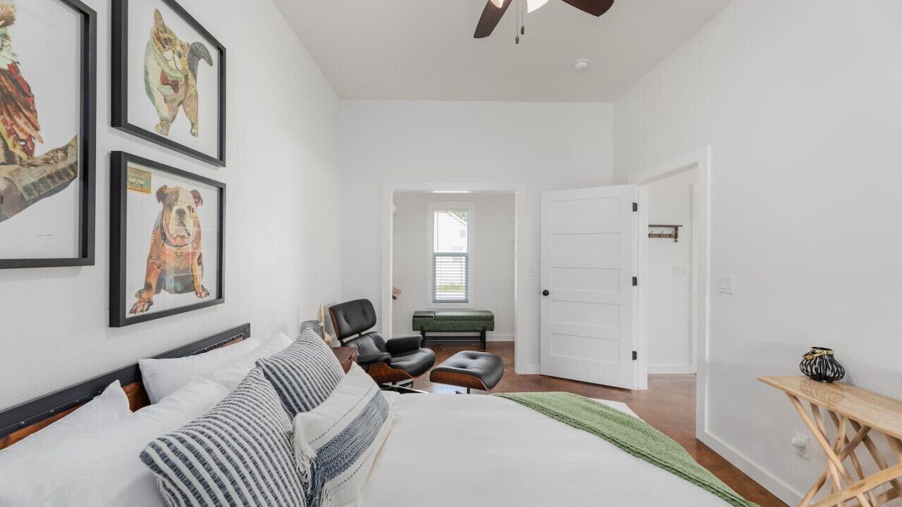 Photo of Bedroom in La Grange