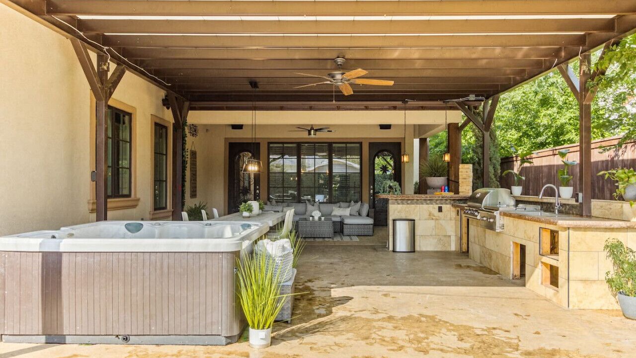 Photo of Patio Balcony in Fort Worth