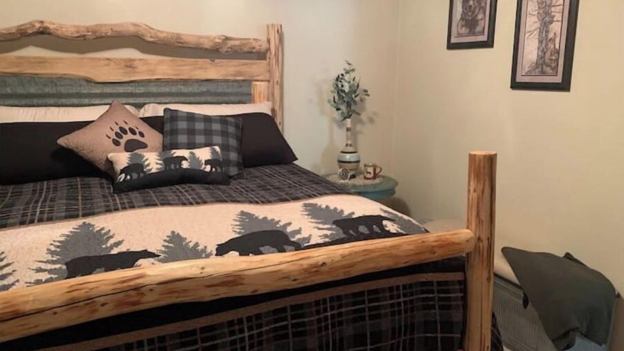 Photo of Bedroom in Nez Perce County
