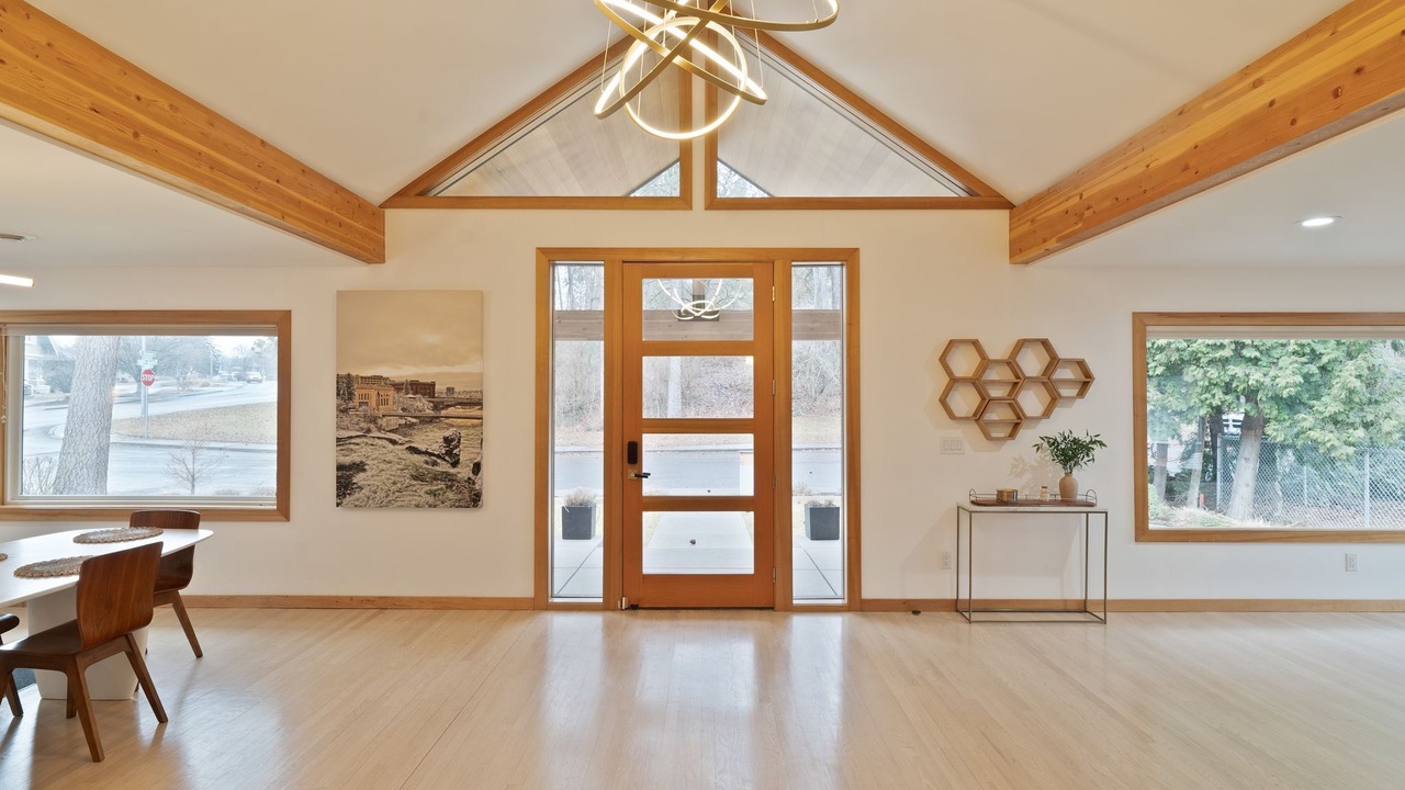 Photo of Others in Cliff - Cannon