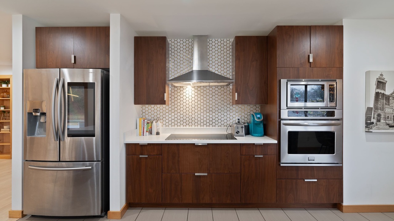 Photo of Others in Cliff - Cannon