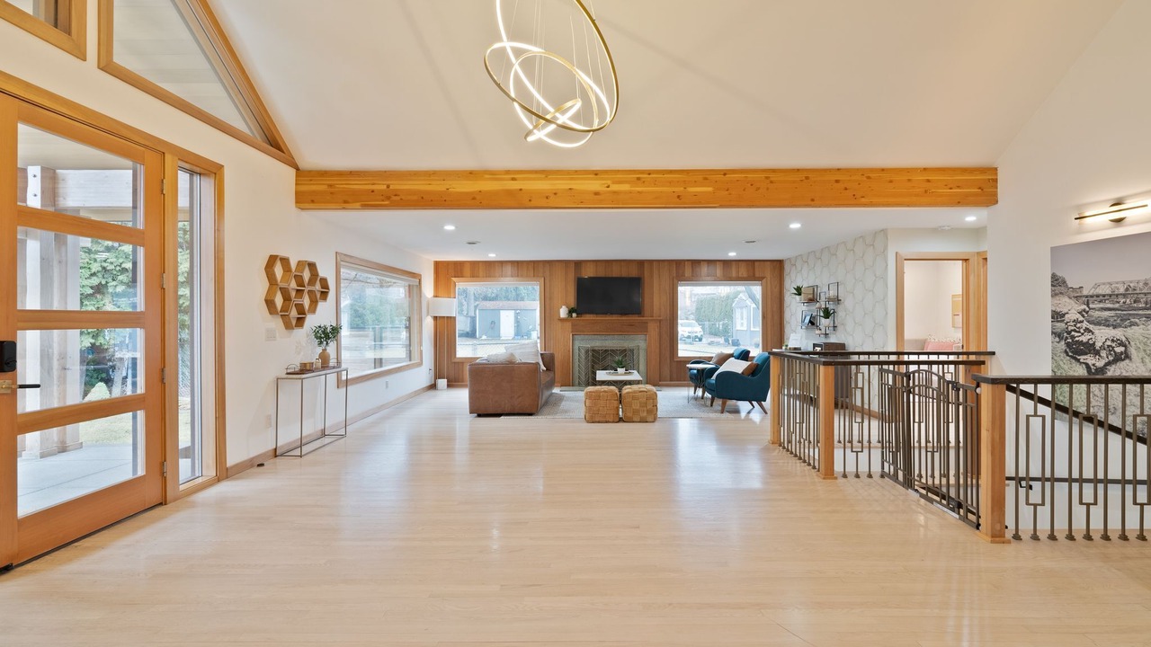 Photo of Others in Cliff - Cannon